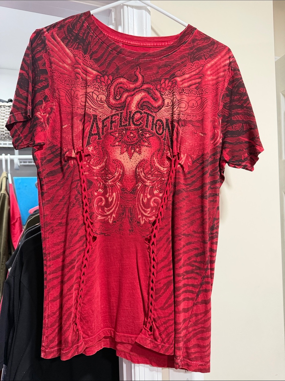 Affliction Red Lace-Up Graphic Short Sleeve Tee